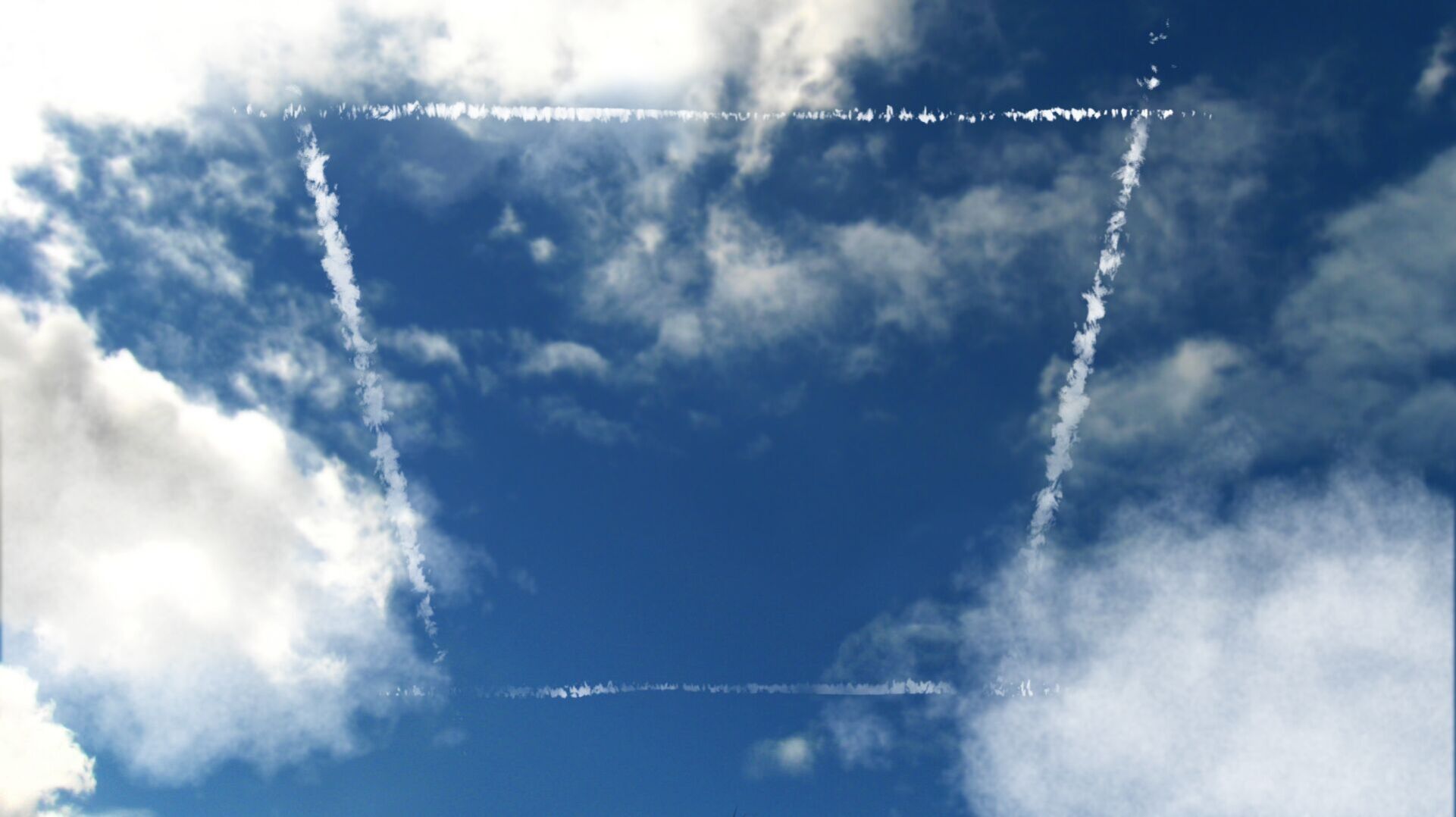 Sky writing at Chimborazo Park